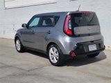 Used 2016 Kia Soul + image 4