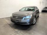 Used 2006 Toyota Avalon Limited image 2
