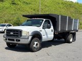 Used 2007 Ford F550 2WD Regular Cab Super Duty image 2
