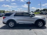 Used 2022 Ford Explorer XLT w/ Equipment Group 202A image 2