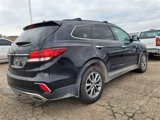 Used 2017 Hyundai Santa Fe SE image 4