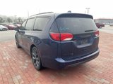 Used 2018 Chrysler Pacifica Touring Plus w/ S Appearance Package image 3