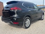 Used 2018 Nissan Rogue SV image 3