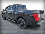 Used 2019 Nissan Titan SV w/ SV Convenience Package image 5