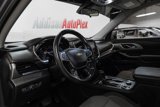 Used 2020 Chevrolet Traverse LT image 3