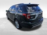 Used 2016 Ford Explorer XLT w/ Equipment Group 202A image 4