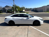 Used 2021 Hyundai Elantra SEL image 4