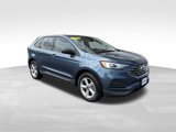 Used 2019 Ford Edge SE image 3