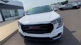 Certified 2024 GMC Terrain SLE image 3