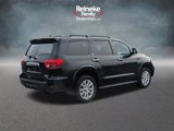 Used 2011 Toyota Sequoia Platinum image 5