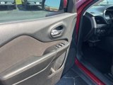 Used 2015 Jeep Cherokee Latitude w/ Comfort/Convenience Group image 5