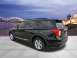 Used 2023 Ford Explorer XLT w/ Equipment Group 202A image 3