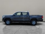 Used 2017 Toyota Tacoma SR image 3