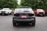 New 2025 Nissan Kicks Play S image 5