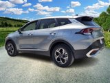 Used 2024 Kia Sportage LX image 3