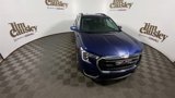 Used 2022 GMC Terrain SLE w/ Driver Convenience Package image 3