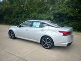 Used 2023 Nissan Altima 2.5 SR image 3