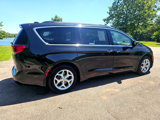Used 2018 Chrysler Pacifica Touring Plus w/ Tire & Wheel Group image 5