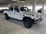 Used 2022 Jeep Gladiator Overland w/ Cold Weather Group image 2