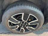 Used 2021 GMC Acadia SLE w/ Driver Convenience Package image 5