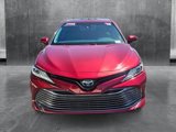 Used 2018 Toyota Camry XLE image 2
