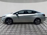 Used 2021 Nissan Versa SV image 5