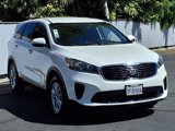 Used 2019 Kia Sorento LX image 3