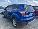 Used 2017 Ford Escape SE image 5