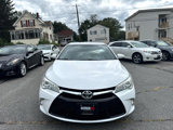 Used 2015 Toyota Camry SE image 3