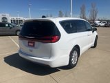 Certified 2023 Chrysler Pacifica Touring-L image 6