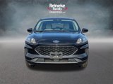 Used 2020 Ford Escape SE image 2