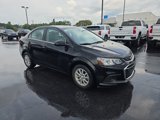 Used 2020 Chevrolet Sonic LT w/ Convenience Package image 2