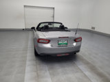 Used 2017 FIAT 124 Spider Classica image 6