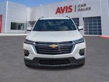 Used 2023 Chevrolet Traverse LT image 2