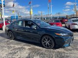 Used 2021 Toyota Camry SE image 3