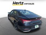 Used 2022 Hyundai Elantra SEL image 3