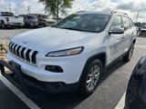 Used 2017 Jeep Cherokee Latitude w/ True North Edition image 3