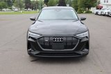 Used 2021 Audi e-tron Premium Plus w/ Premium Plus Package image 2