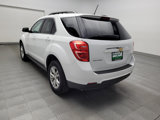 Used 2017 Chevrolet Equinox LT w/ Convenience Package image 5