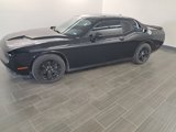 Used 2019 Dodge Challenger SXT image 4