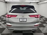 Used 2023 Mitsubishi Outlander SE image 5