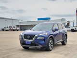 Used 2023 Nissan Rogue SV image 2