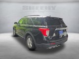 Certified 2022 Ford Explorer XLT w/ Equipment Group 202A image 3