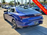 Used 2023 Hyundai Elantra SEL w/ Convenience Package image 5