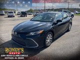 Used 2022 Toyota Camry LE image 3