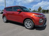 Used 2022 Kia Soul LX image 3