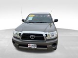 Used 2011 Toyota Tacoma PreRunner image 5