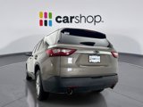 Used 2020 Chevrolet Traverse LT image 3