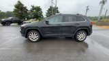 Used 2016 Jeep Cherokee Limited image 6