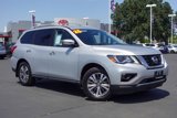 Used 2020 Nissan Pathfinder S image 6